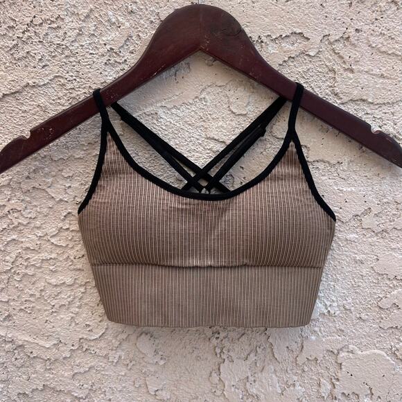 Good American Seamless Ribbed Bra Size 1/2 (XS/S) - Picture 3 of 5